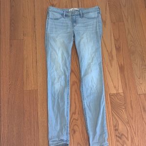 Hollister Women’s Jegging Jeans